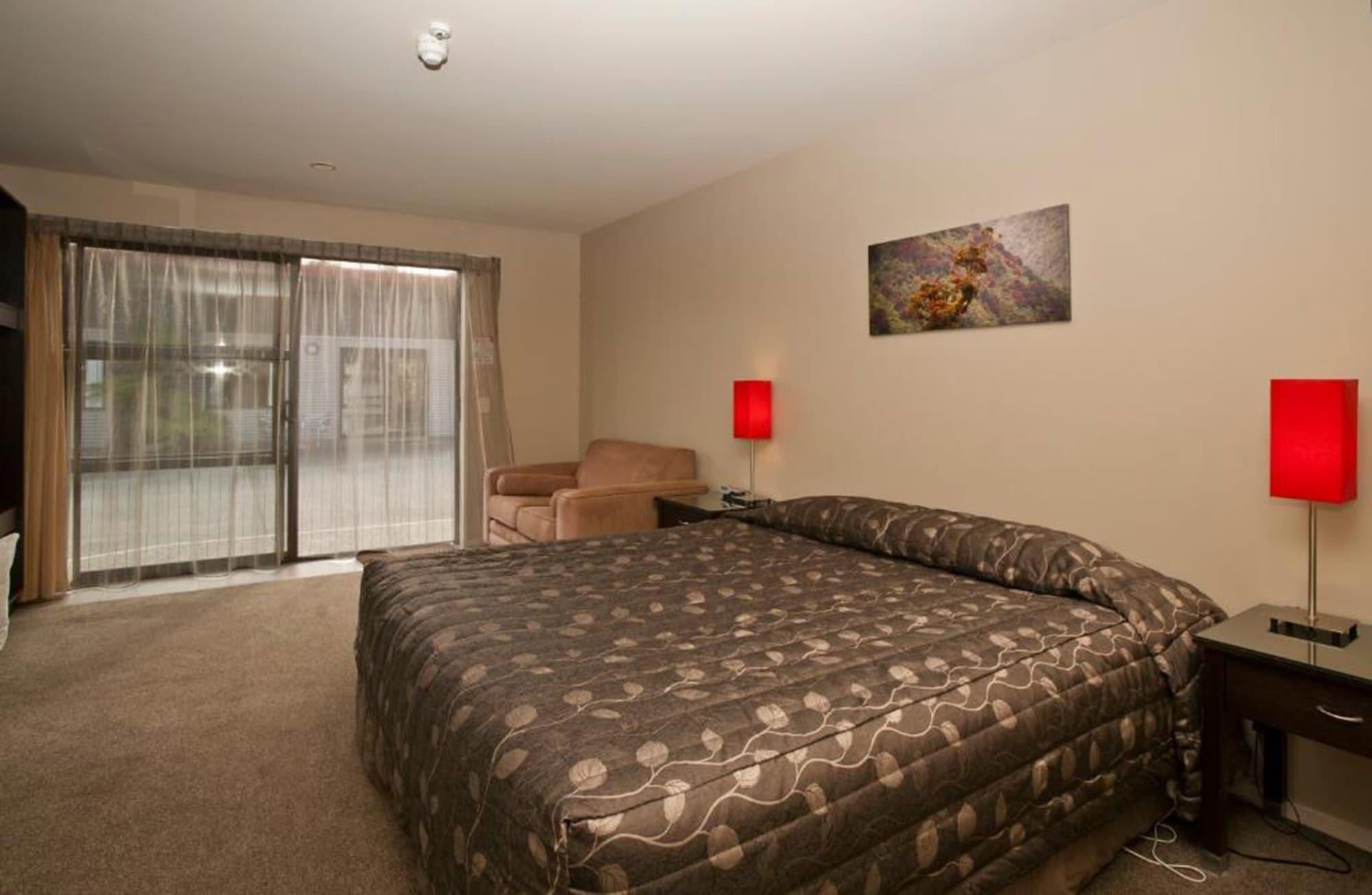 58 On Cron Motel Земля Франца-Иосифа Экстерьер фото