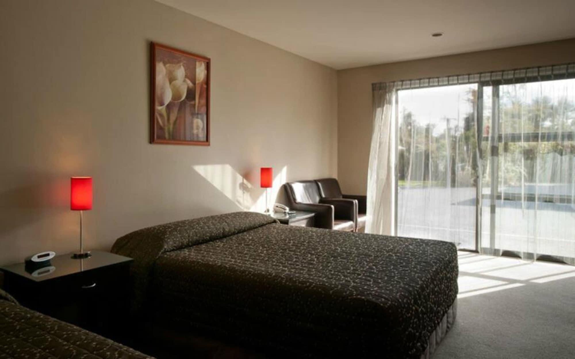 58 On Cron Motel Земля Франца-Иосифа Экстерьер фото